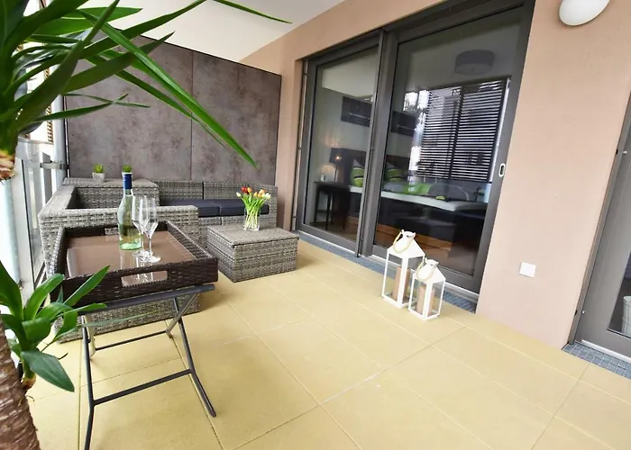 Luxury Am Woerthersee Appartement *